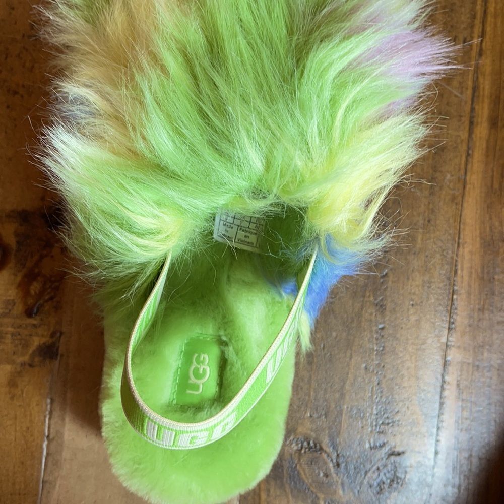 UGG FLUFF YEAH TIE DYE Slide Slipper Sandals - Picture 7 of 8